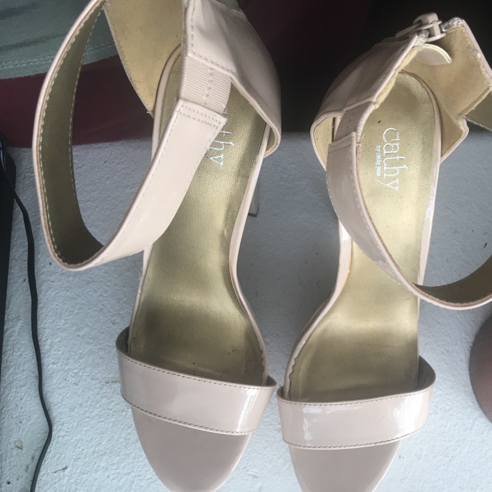 Pastel pink Cathy jean high heels